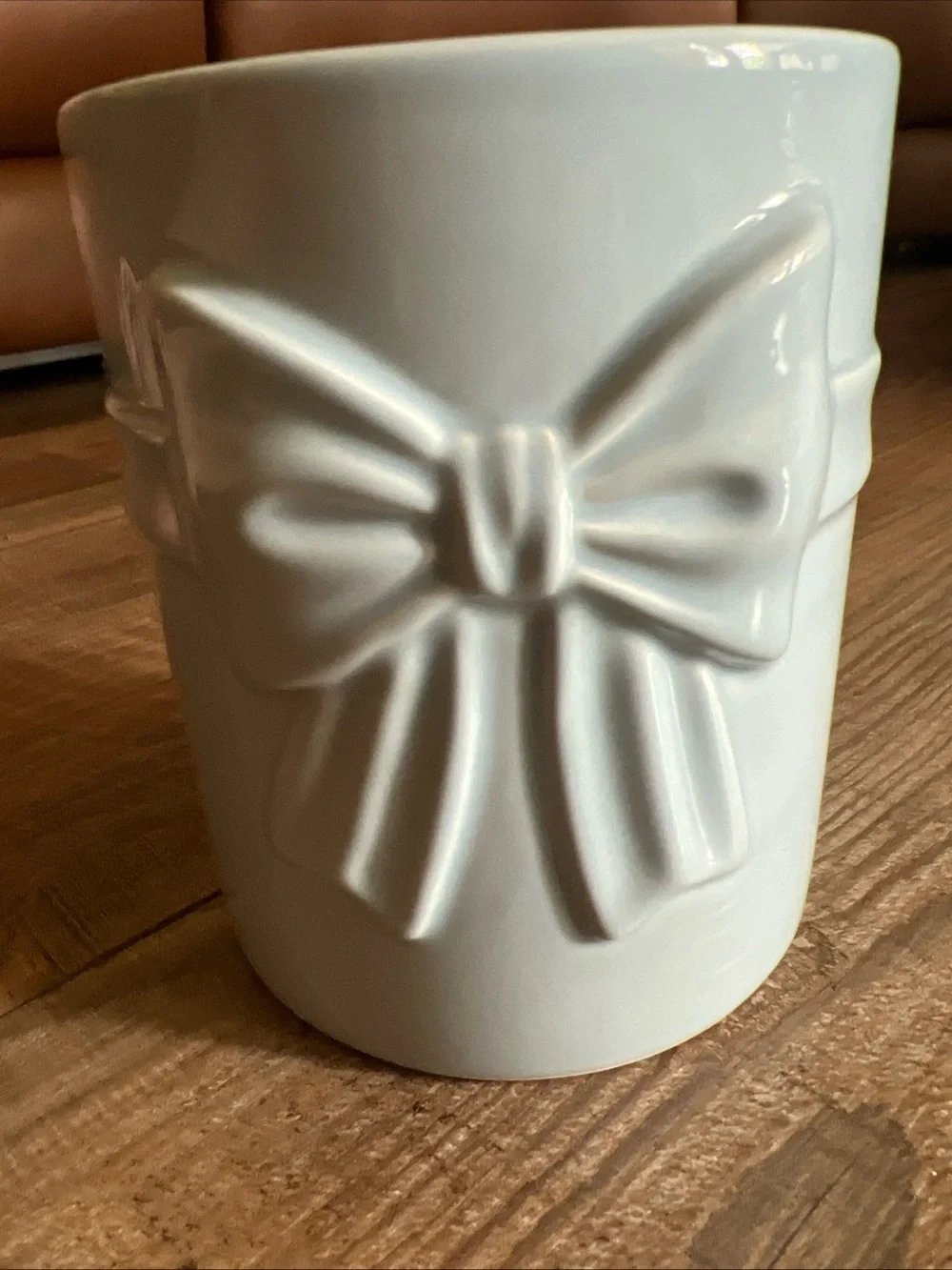 Hobby Lobby Light Blue Ceramic Utensil Crock with Bow Accent and z4 qt